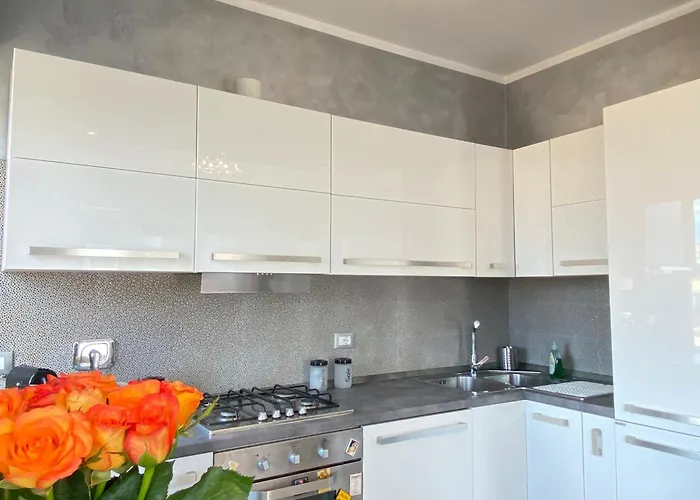 Casa Fontana - Zona San Giovanni Colosseo アパート ローマ